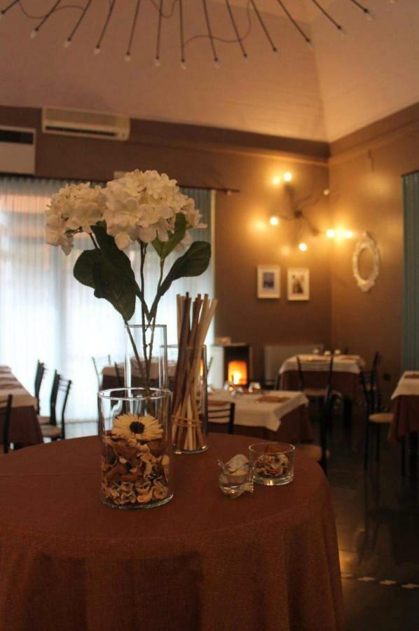 Hotel Il Volturino Calvello Екстер'єр фото